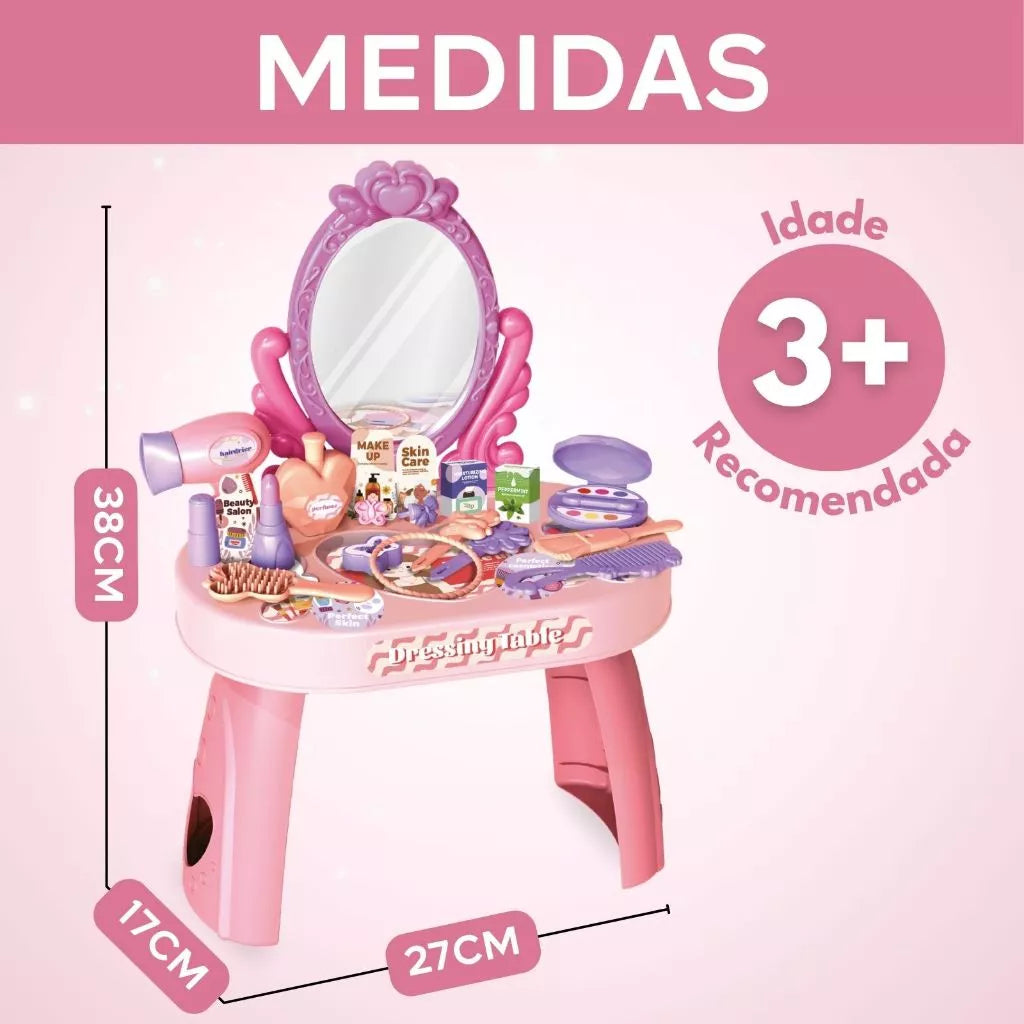Penteadeira infantil rosa com espelho que reflete